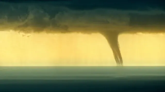 A waterspout near Cinque Terre, photographed separately from the Bayesian disaster