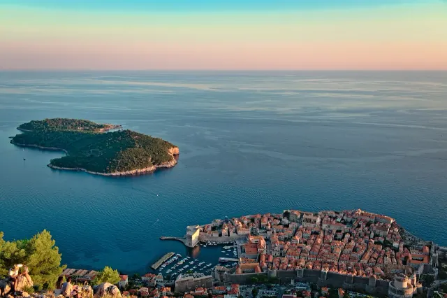 A coastal island view used to illustrate the Bayesian story