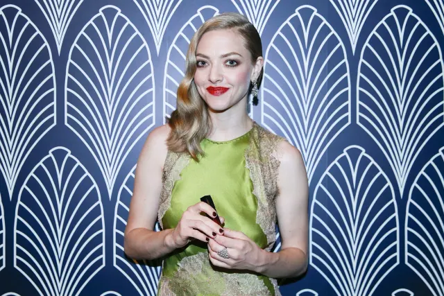 Ariana Grande Isn’t the Glinda We Need–Amanda Seyfried Is